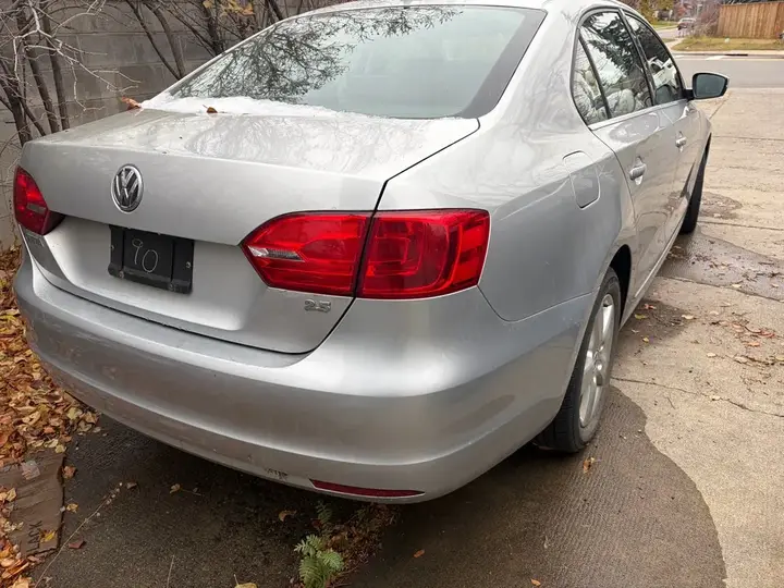 Volkswagen Jetta 2013 photo 3