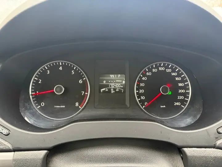 Volkswagen Jetta 2013 photo 5