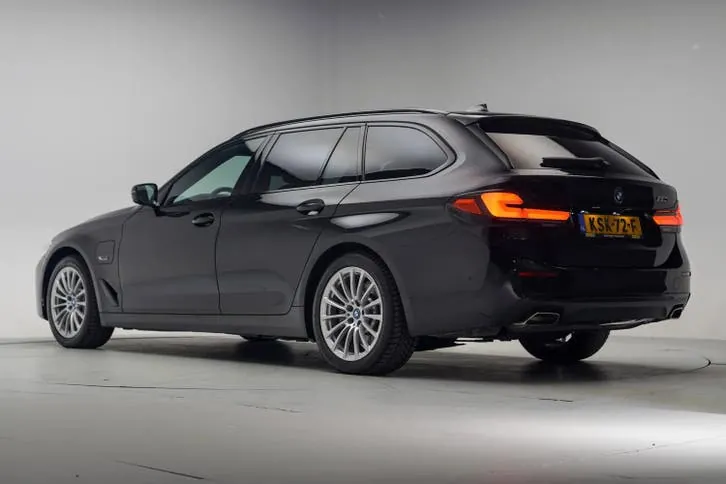 BMW 5 Series 2022 photo 3
