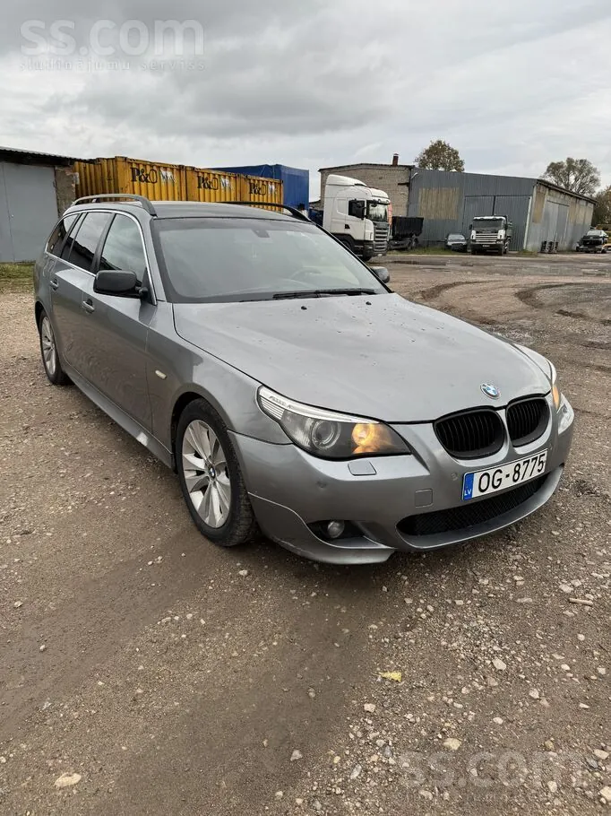 BMW 530