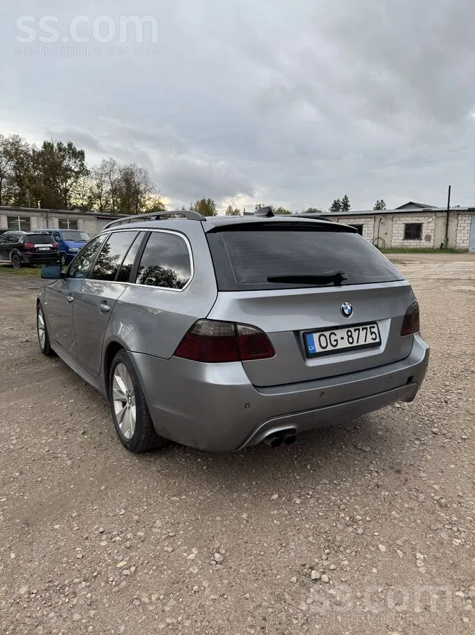 BMW 530 2004 photo 4