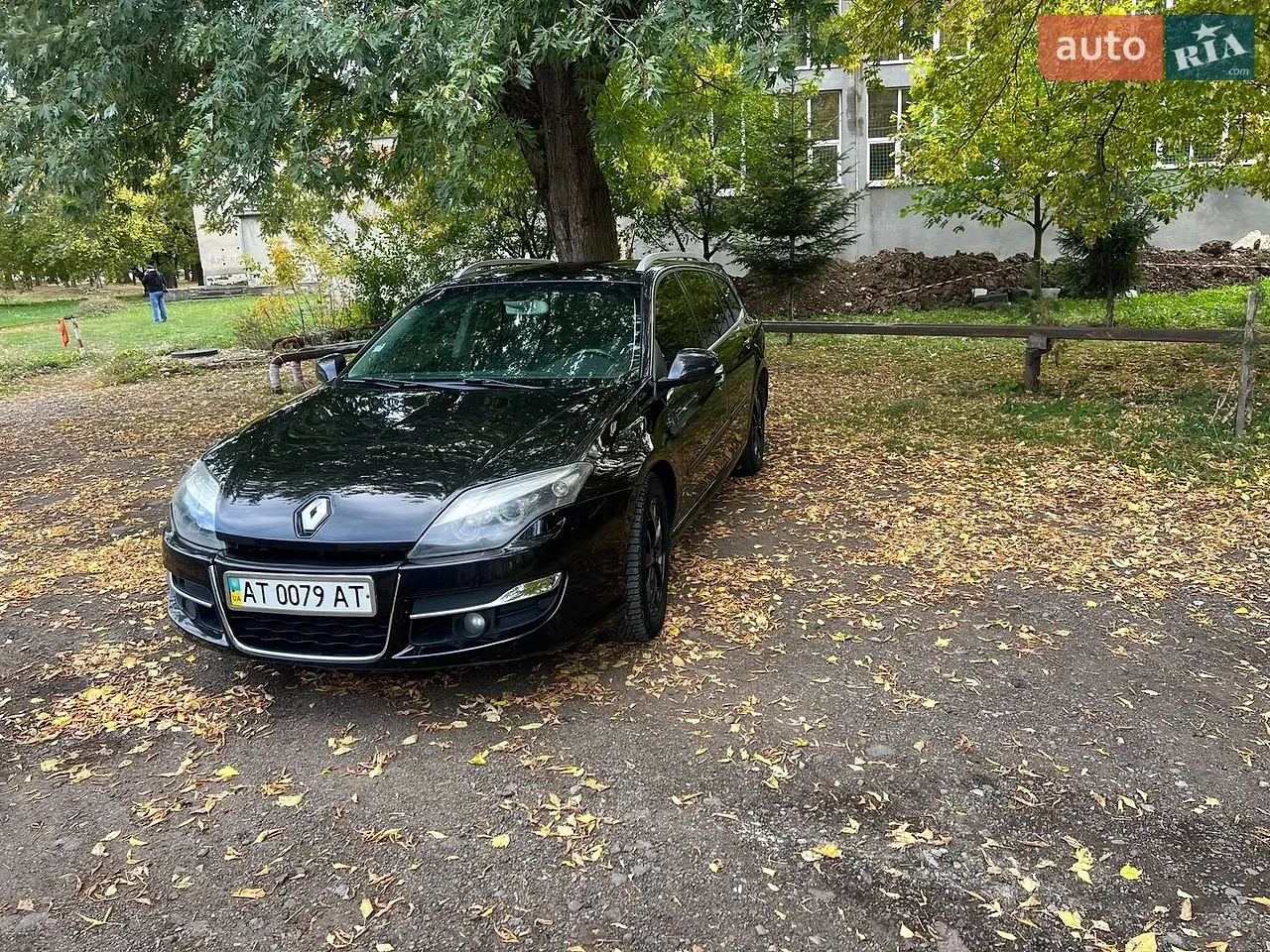Renault Laguna 2011 photo 2