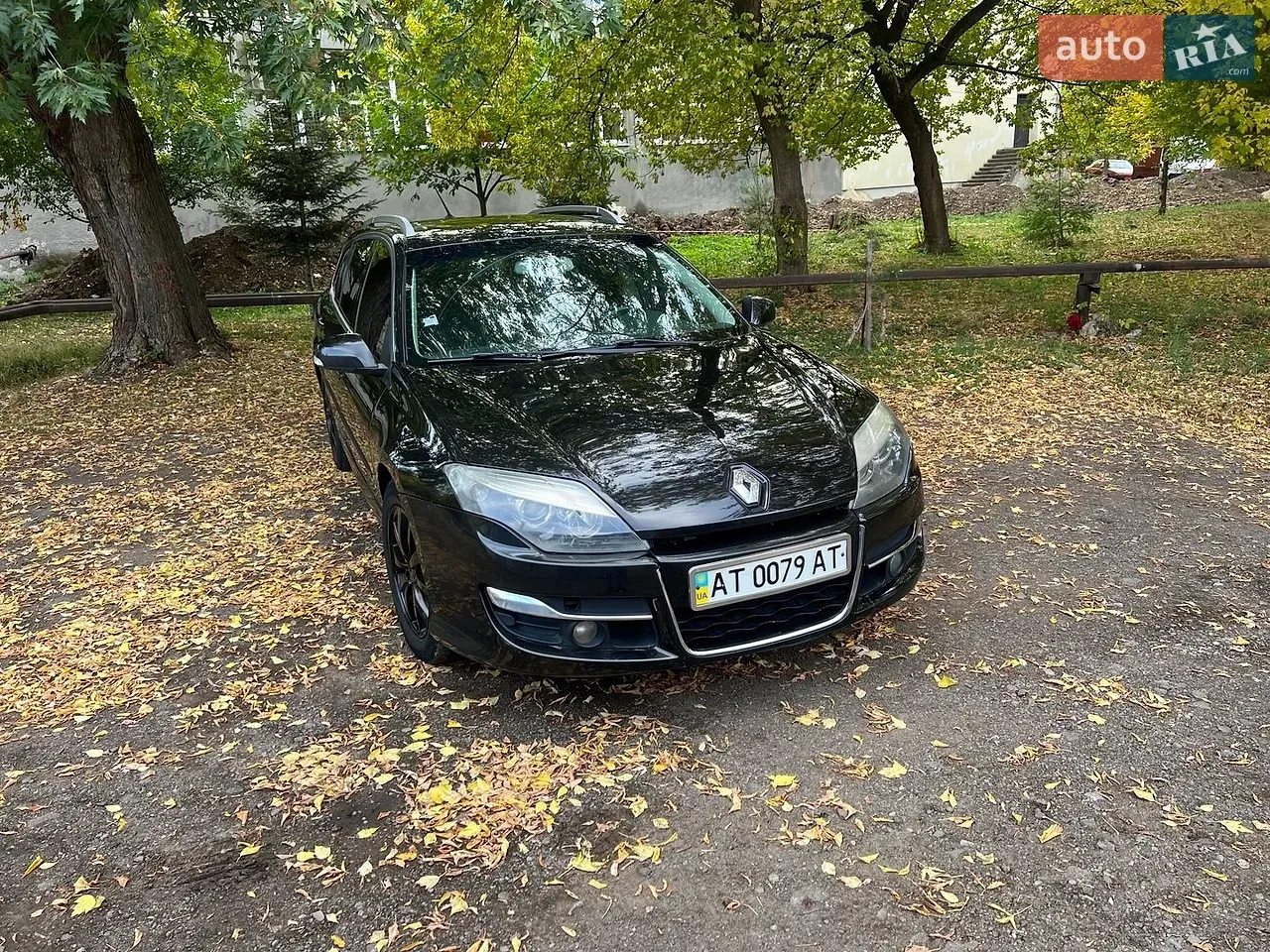 Renault Laguna 2011 photo 4