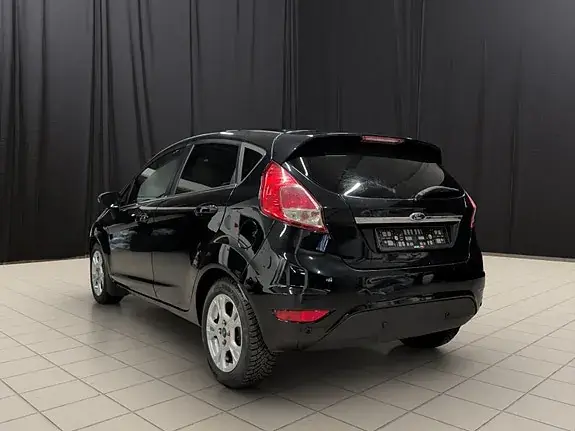 Ford Fiesta 2013 photo 3