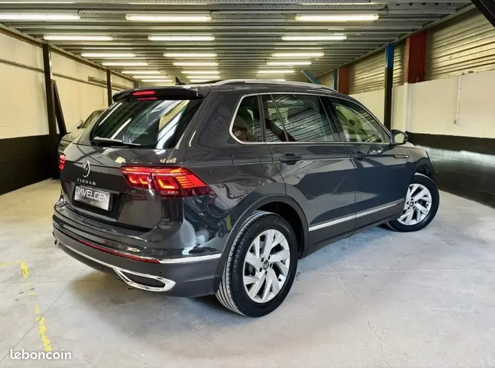 Volkswagen Tiguan 2023 photo 3