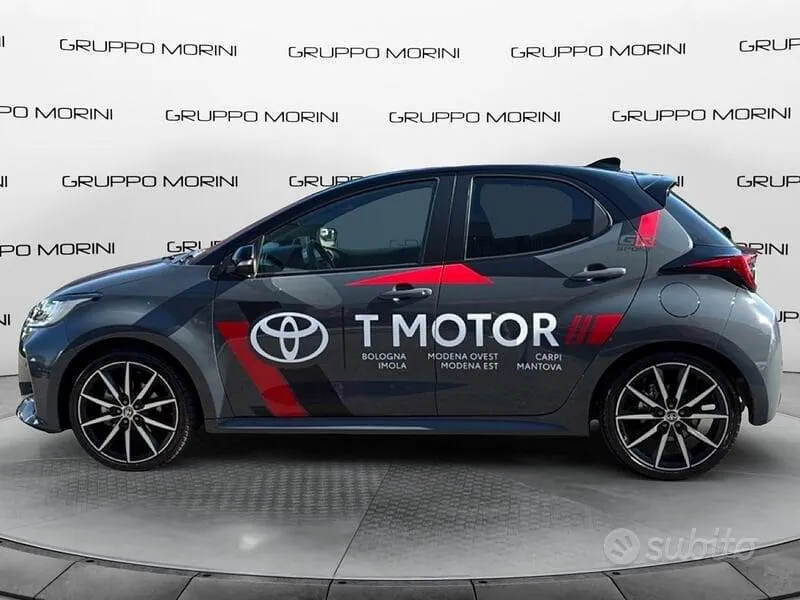 Toyota Yaris 2025 photo 2