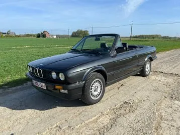 BMW E30