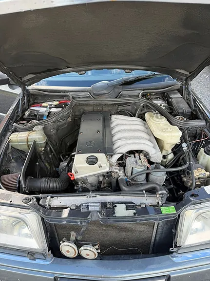 Mercedes-Benz 300 Td 1994 photo 5