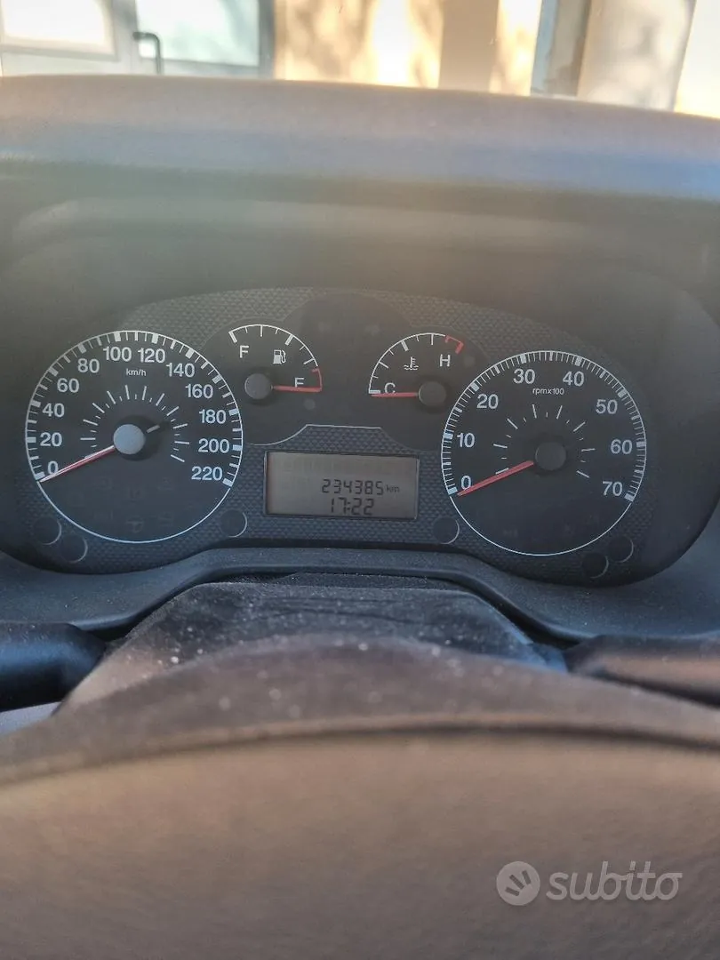 Fiat Punto 2006 photo 3
