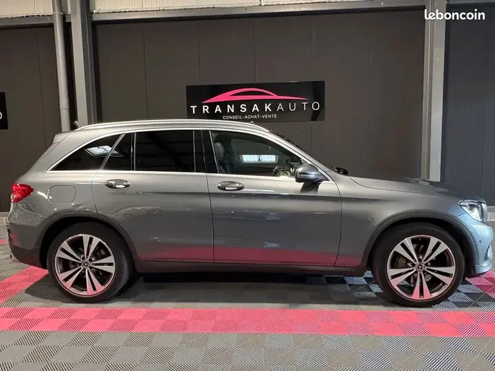 Mercedes-Benz Glc 2018 photo 2
