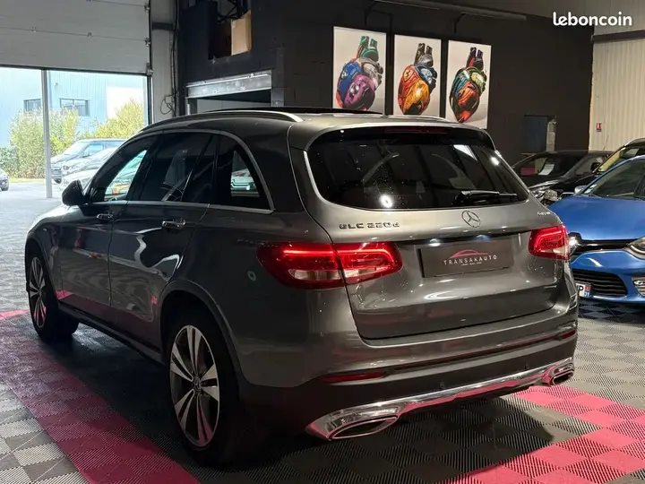 Mercedes-Benz Glc 2018 photo 5