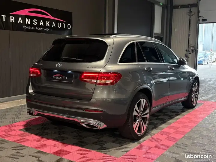 Mercedes-Benz Glc 2018 photo 3