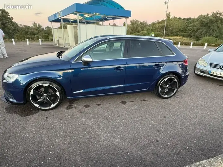 Audi A3 2014 photo 2