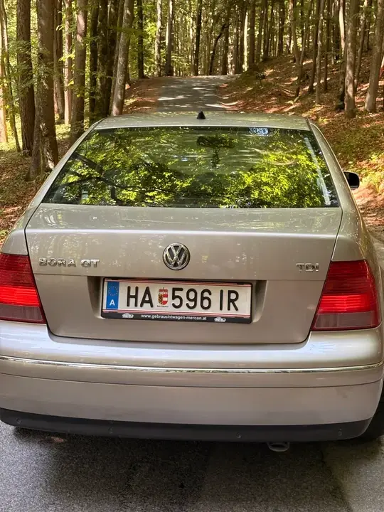 Volkswagen Bora 2004 photo 3