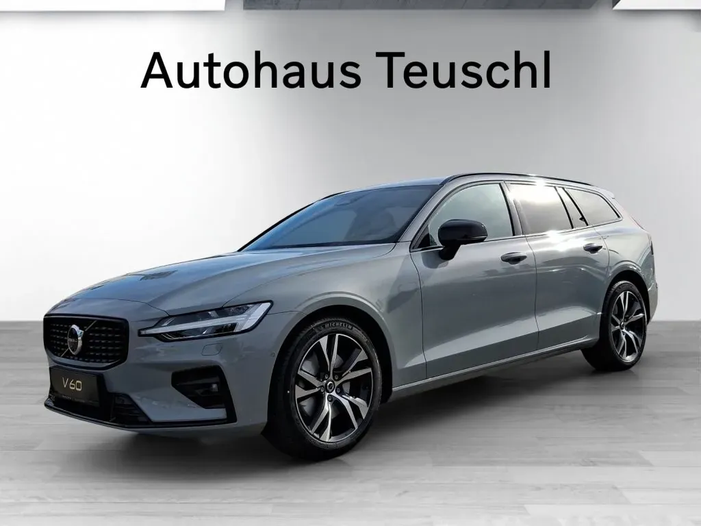 Volvo V60 Plus