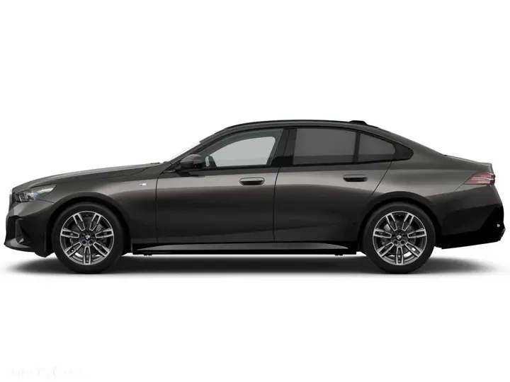 BMW 5 Series 2024 photo 2