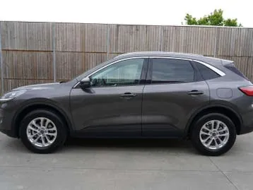 Ford Kuga 2022 photo 3