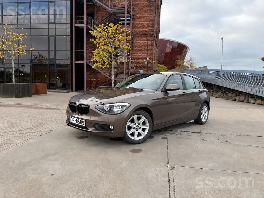 BMW 118