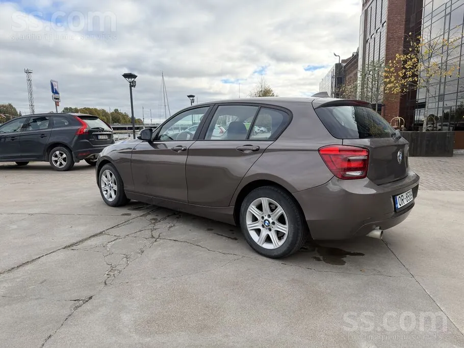 BMW 118 2012 photo 5