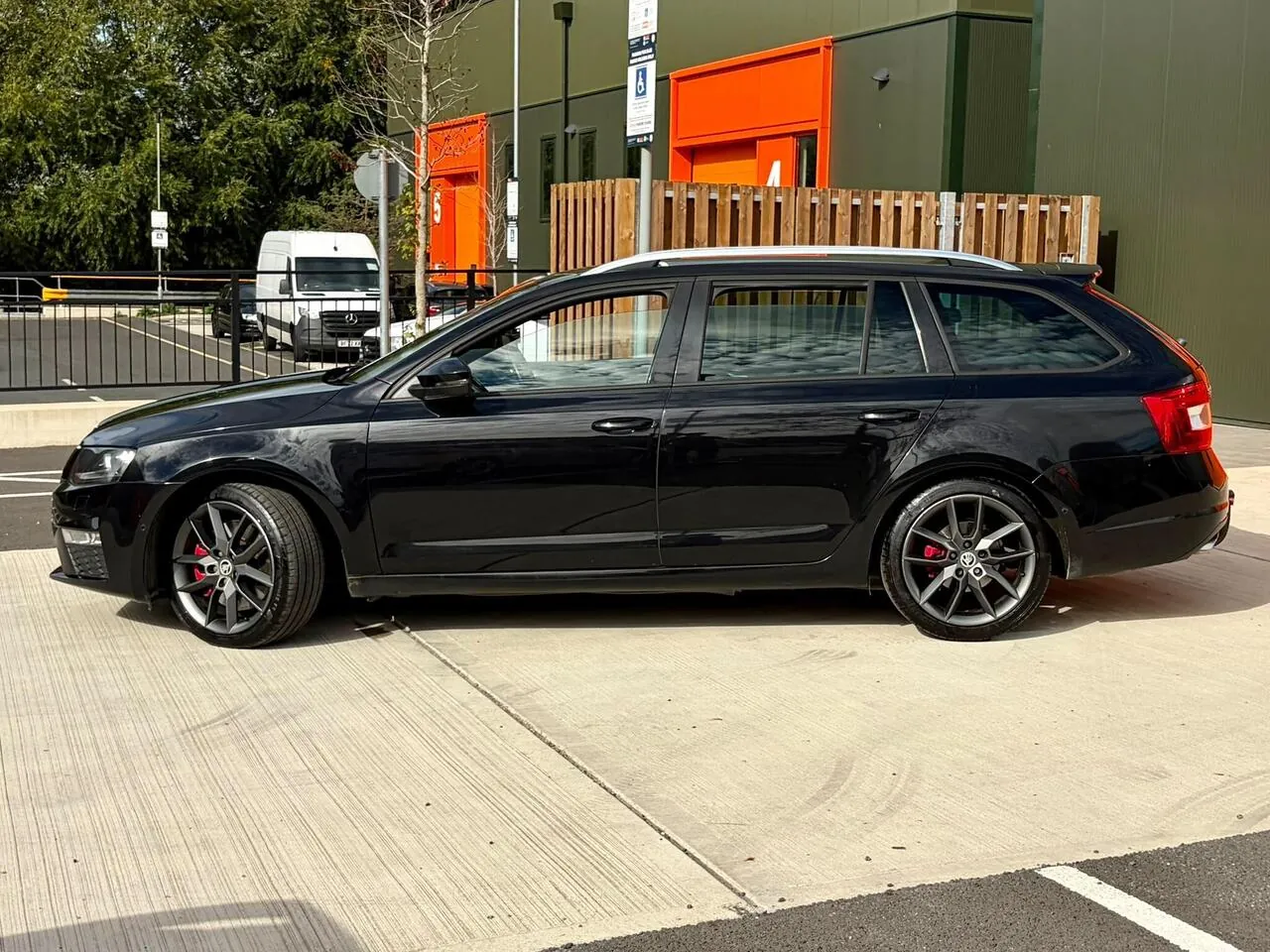Skoda Octavia 2014 photo 3