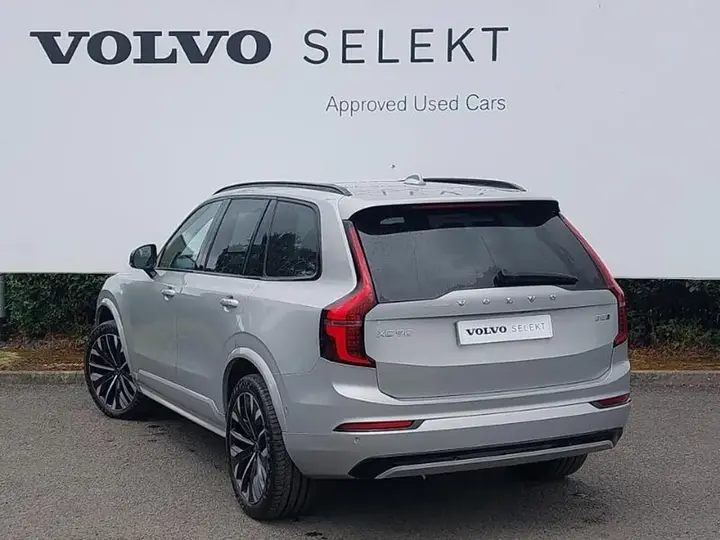 Volvo Xc90 2025 photo 2