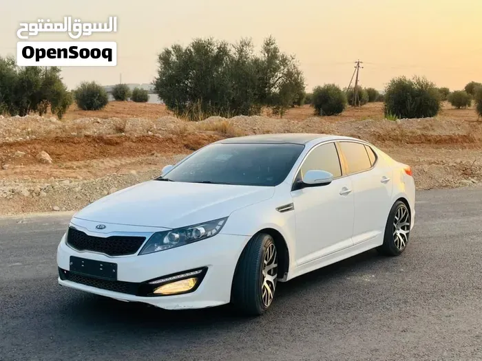 Kia K5 2012 photo 5