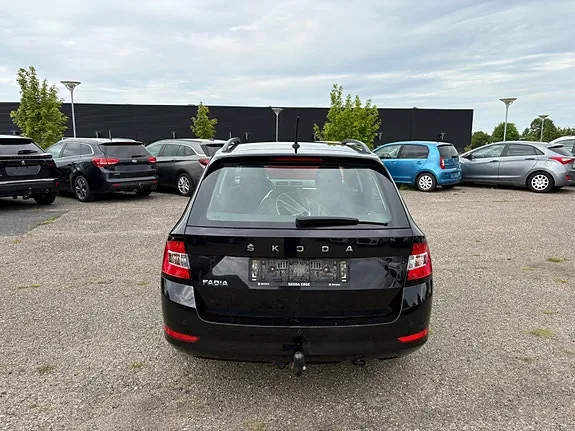 Skoda Fabia 2020 photo 4
