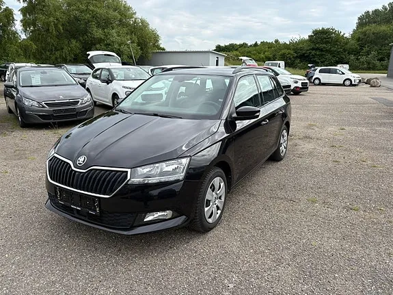 Skoda Fabia 2020 photo 2