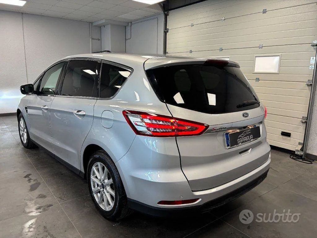 Ford S-Max 2017 photo 4