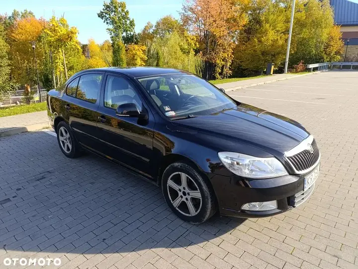 Skoda Octavia 2010 photo 3