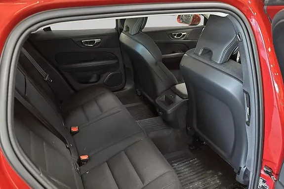 Volvo V60 2021 photo 5