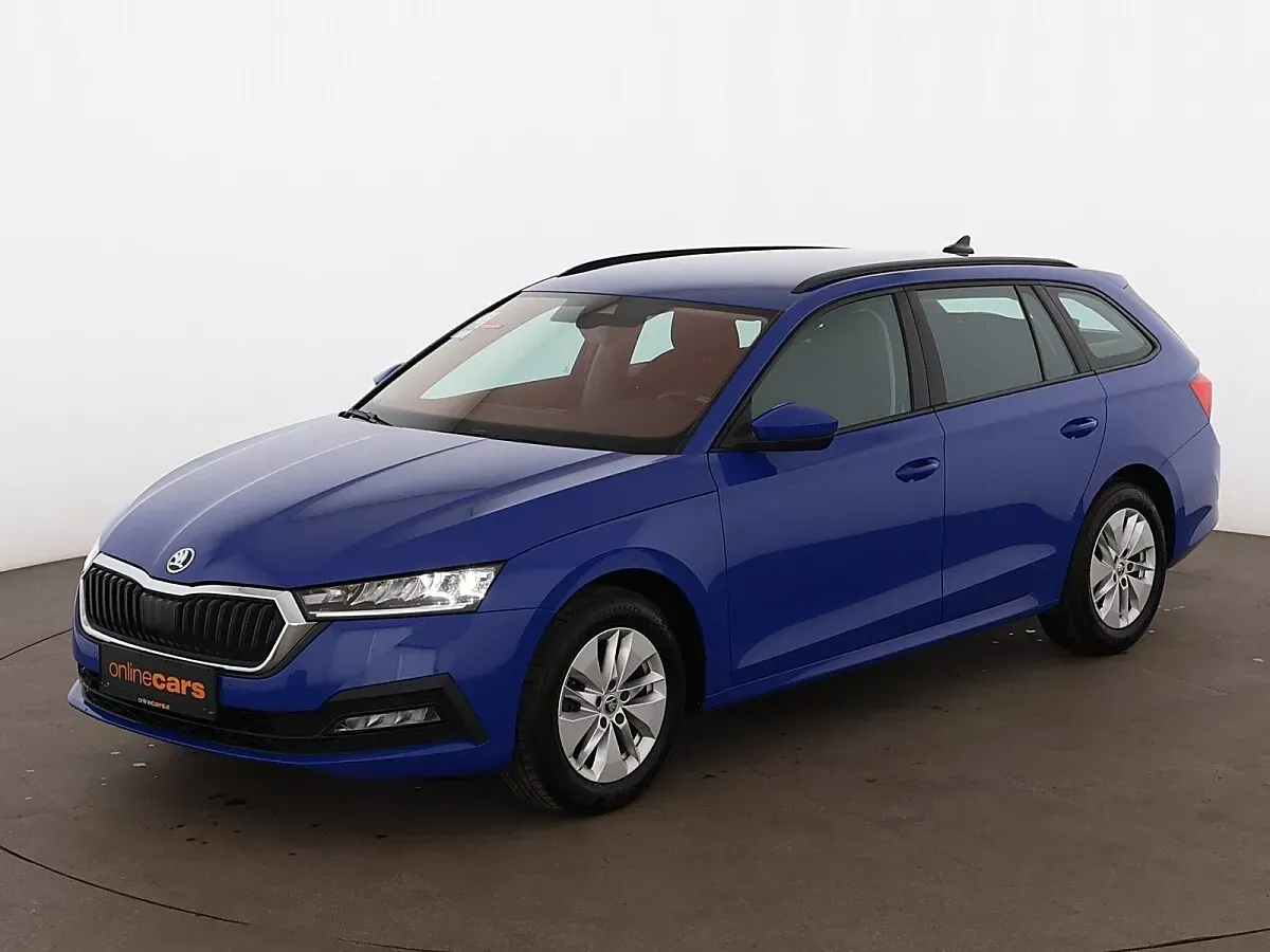 Skoda Octavia 2023 photo 2