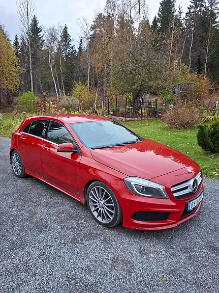 Mercedes-Benz A180
