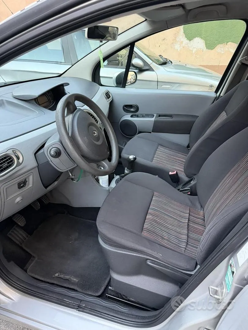 Renault Modus 2011 photo 4
