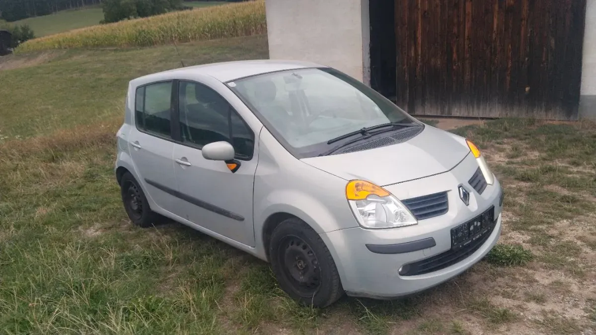 Renault Modus 2005 photo 2