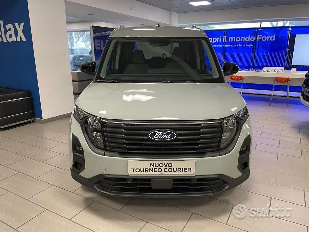 Ford Tourneo Courier 2024 photo 2