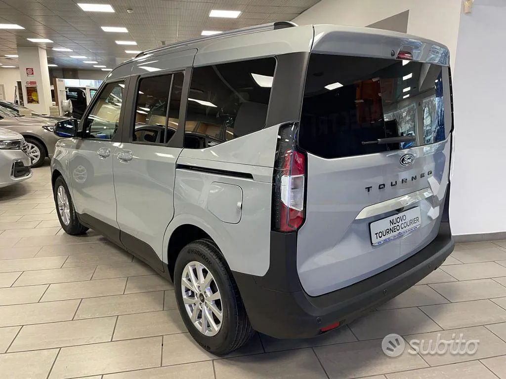 Ford Tourneo Courier 2024 photo 5