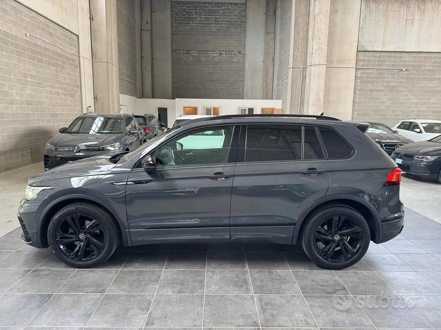 Volkswagen Tiguan 2023 photo 3