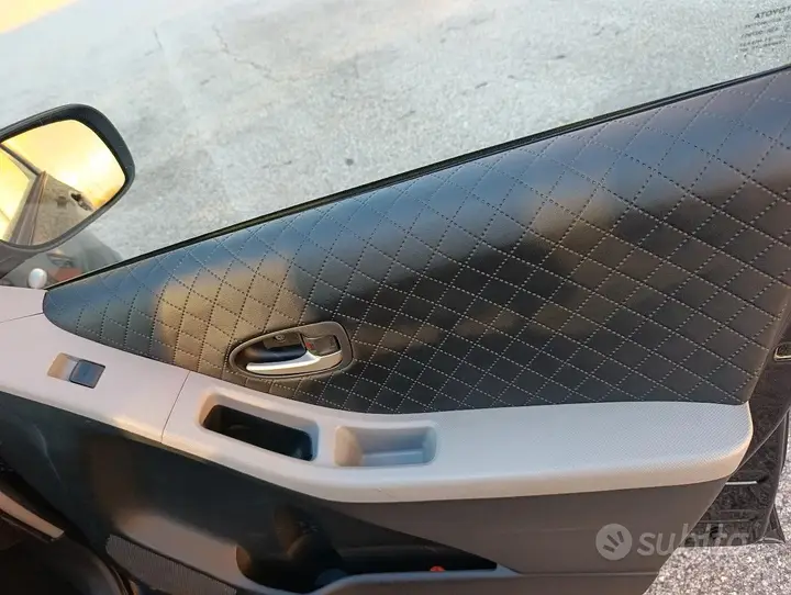 Toyota Yaris 2008 photo 4
