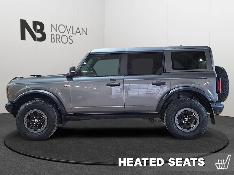 Ford Bronco 2021 photo 2