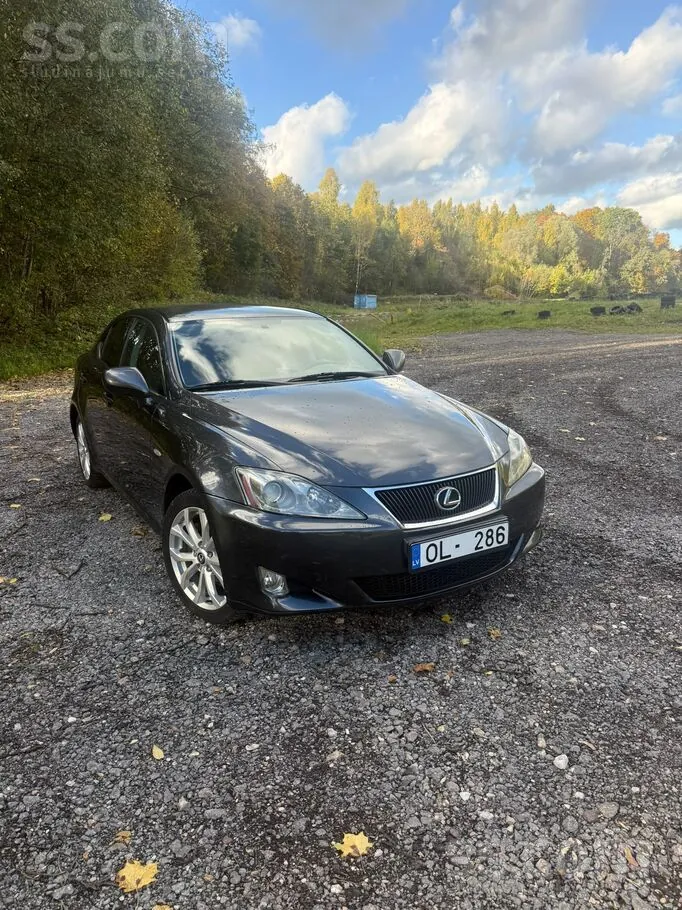 Lexus Is 220