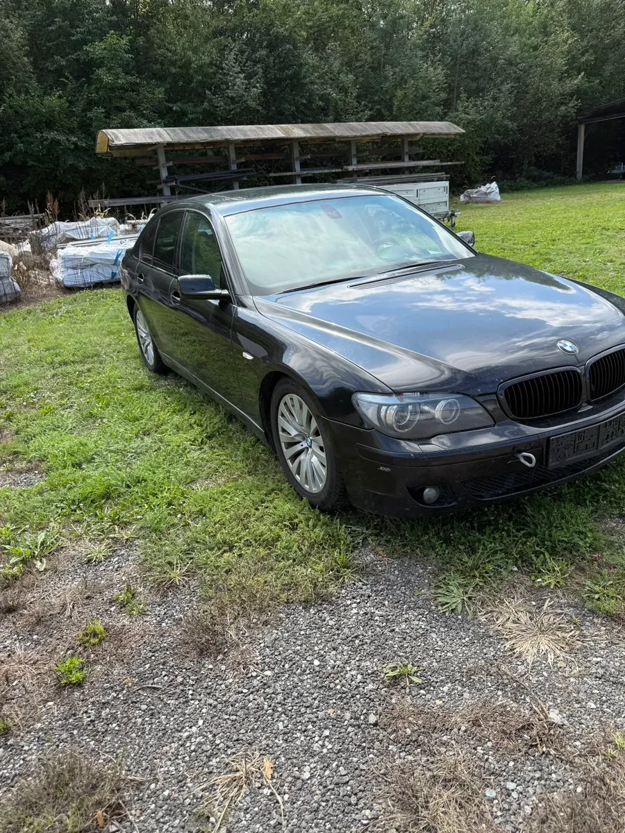 BMW 7 Series 2007 photo 3