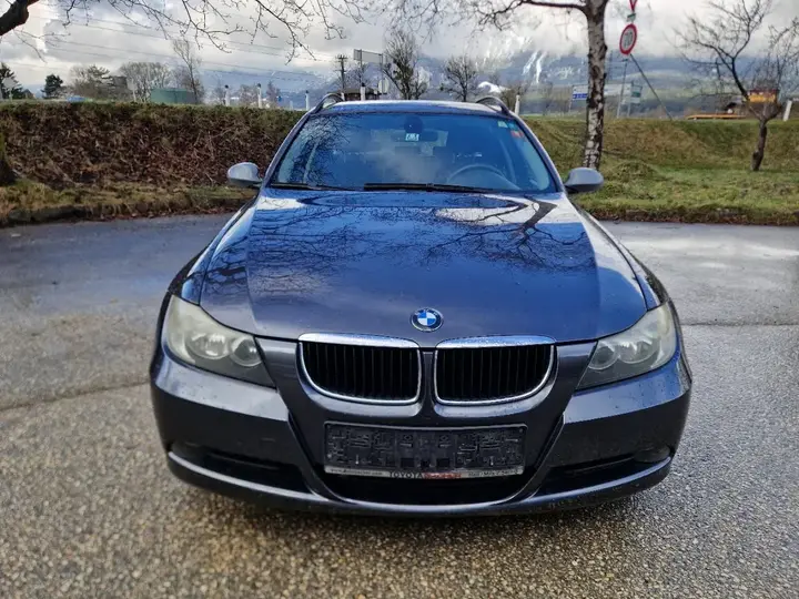 BMW 3 Series 2007 photo 2