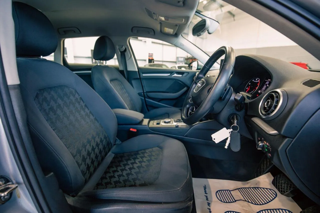 Audi A3 2014 photo 3