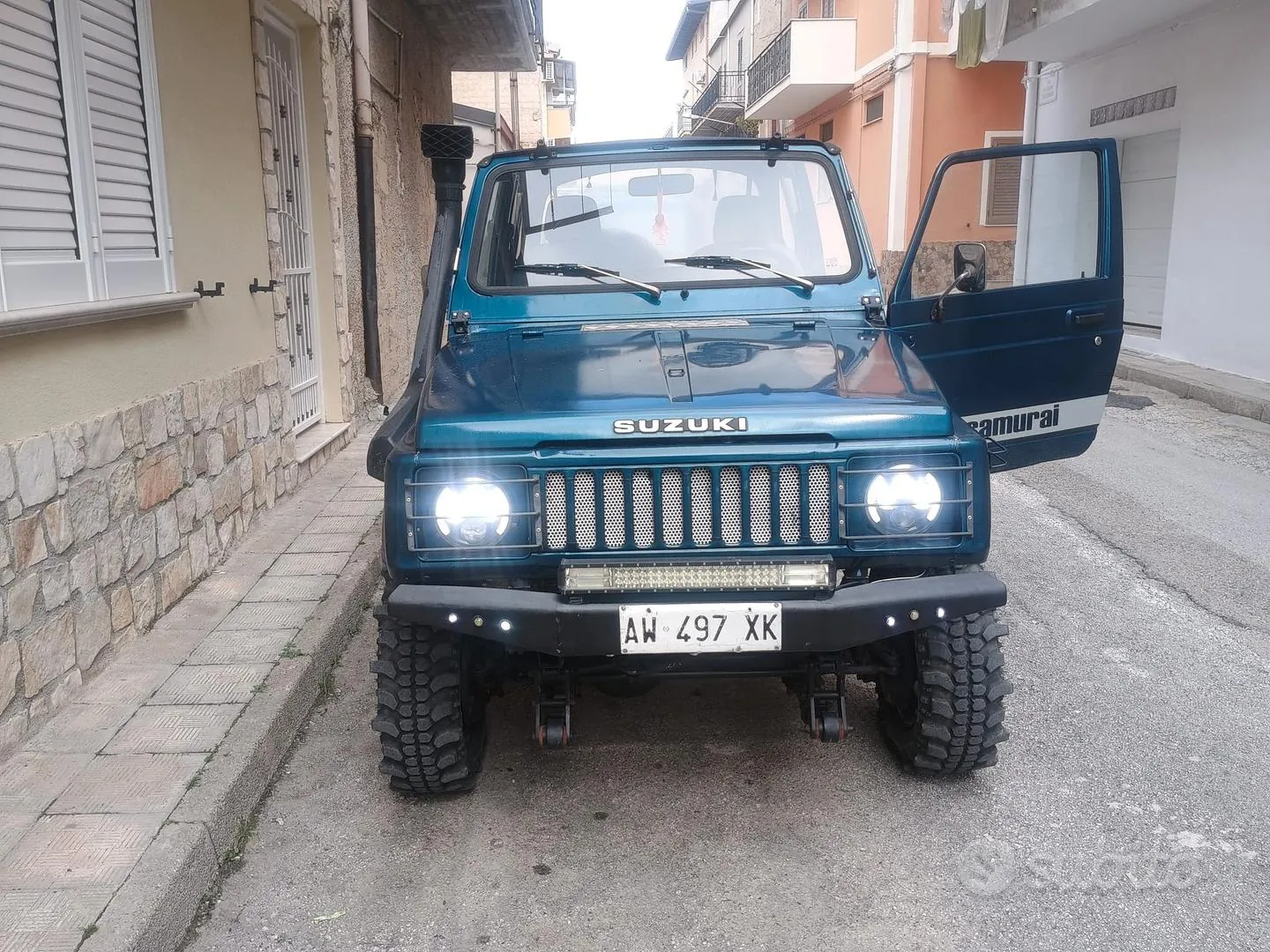 Suzuki Samurai 1998 photo 3