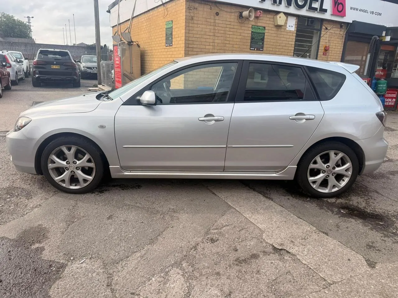 Mazda Mazda3 2009 photo 4