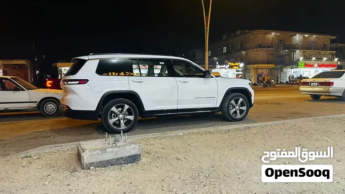 Jeep Grand Cherokee 2022 photo 5