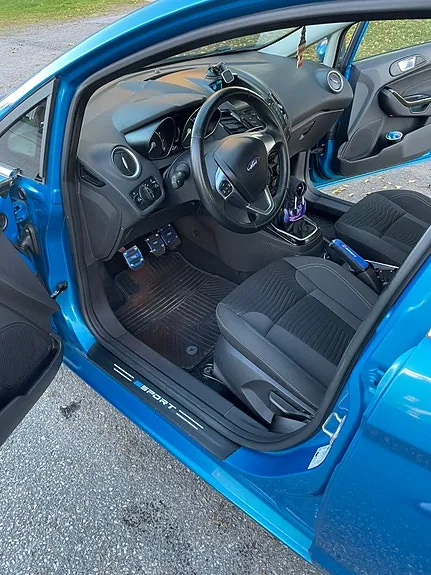 Ford Fiesta 2014 photo 5