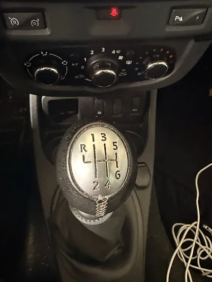 Dacia Duster 2015 photo 4