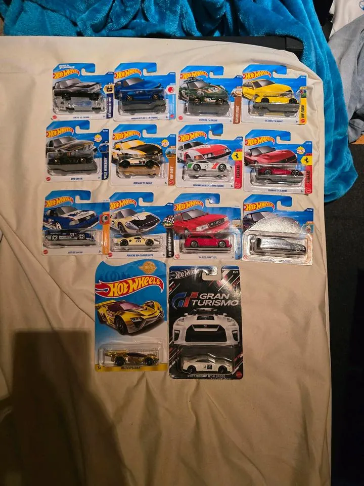 Hot Wheels Autos